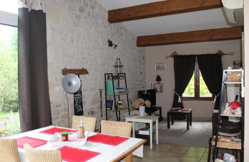 Saint-Simon-de-Bordes Casa | Les gîtes du veau d'or