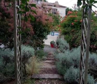 Saint-Simon-de-Bordes Casa | Les gîtes du veau d'or