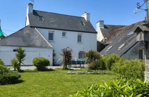 Guimaec Casa | Les Galets - family house in the village of Guimaec 8p