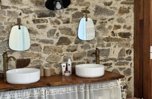 Guimaec Casa | Les Galets - family house in the village of Guimaec 8p