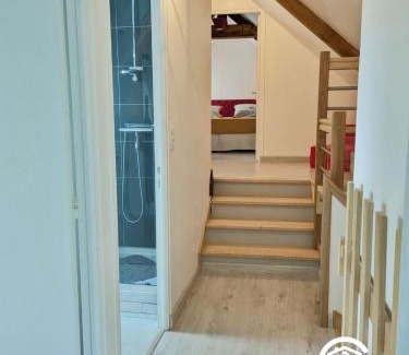 Neuilly-le-Vendin Casa | Les gallinettes