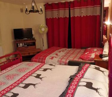 La Chapelle-devant-Bruyeres Apartamento | Les Gites de l étang :Studio à 20 mn de Gerardmer