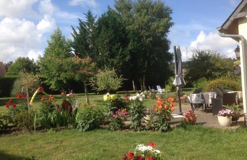 Saint-Germain-Village Casa | les gites du gr224