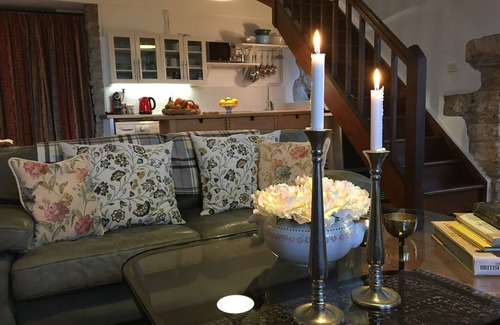 Caylus Casa | Les gites Perard (Le Grand Gite) duerme 6, ideal para familias y mascotas bienvenidas