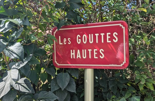 Essertines-en-Chatelneuf Casa | Les Gouttes Hôtes - Country cottage 🍂