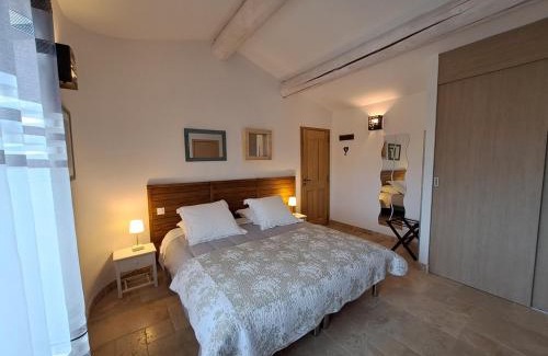 Saint-Saturnin-les-Apt Cama Y Desayuno | Les Grenadiers de Saint Sat