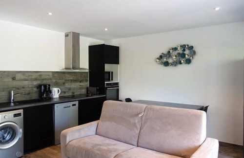 Favone Apartamento | Les Jardins d'Ève,F2 by Interhome