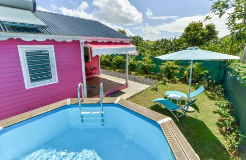 Baie-Mahault Casa | Les jardins de CHANTILLY -Bungalows 4 étoiles avec jardins et piscines privées