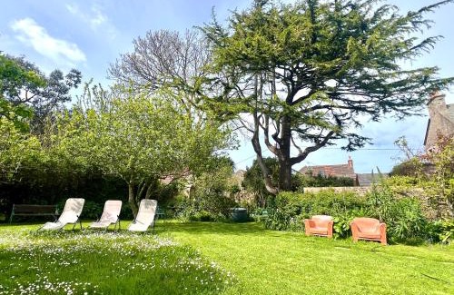 Fermanville Cama Y Desayuno | Les jardins du Tôt