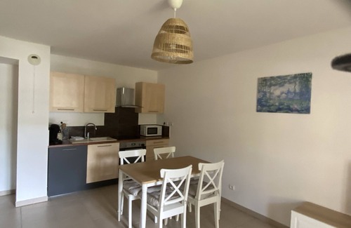 La Croix-Valmer Cabaña | Gîte-Apartamento-Baño privado con bañera-Vista al Jardín