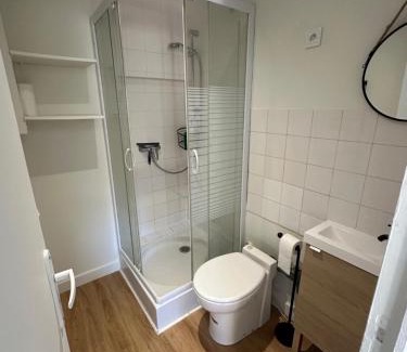 Miroir - Batignolles Apartamento | Les Lilas Gare Centre 2 Pers