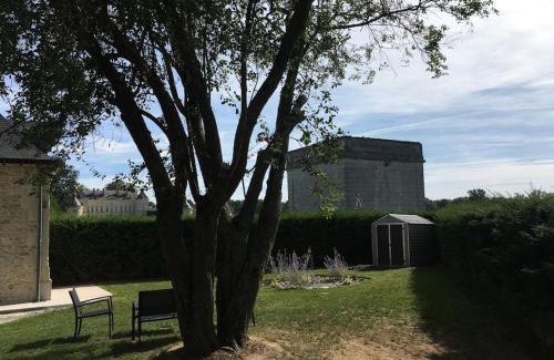 Maze-Milon Casa | Les LL du château - Vue Château