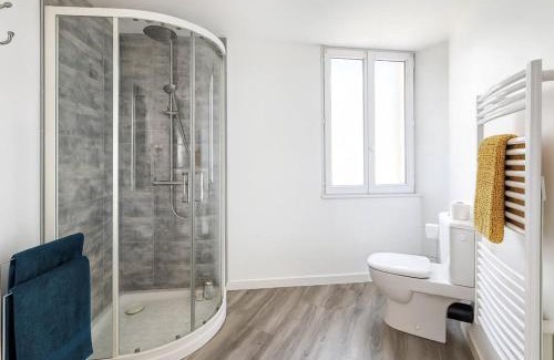 La Celle-sous-Gouzon Apartamento | Les Loges du Beaujolais Maison Chic et Confort