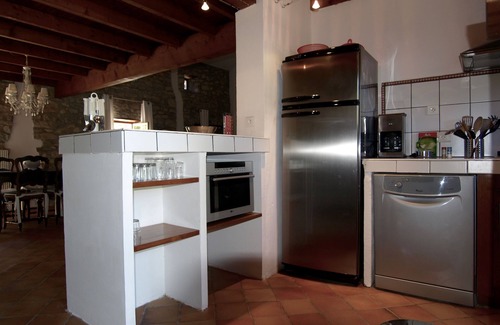 Gailhan Otro | LES MAGNANS - Sleeps 4 - Antique furniture - Rated 3* and 3 Epis