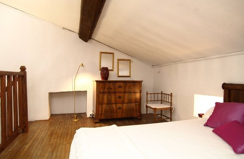 Gailhan Otro | LES MAGNANS - Sleeps 4 - Antique furniture - Rated 3* and 3 Epis