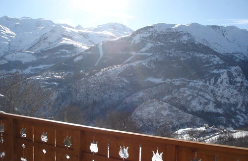 Auris Chalet De Esquí | "Les Marmottes de l'Alpe", chalet familiar con encanto (3 *) con vista panorámica