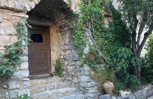 Les Matelles Apartamento | Les Matelles : Charmant Logement en Pierres