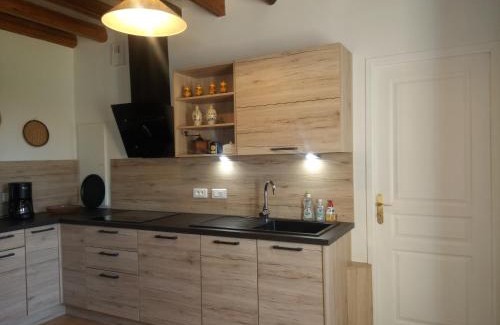 Le Pin-la-Garenne Casa | Les Merisiers