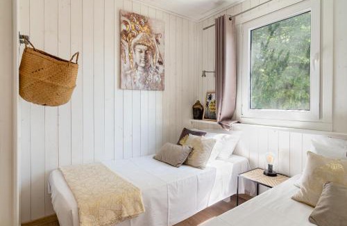 Amberieu-en-Bugey Casa | Les minis homes du Bugey - Eco-lodge Nature ,un refuge en hyper centre