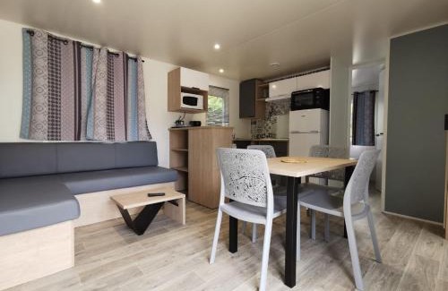 Saint-Michel-de-Maurienne Otro | Les Mobil-homes By Le Marintan