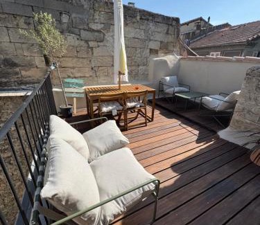 La Celle-sous-Gouzon Apartamento | Les Murmures du Palais - Terrasse privée avec vue