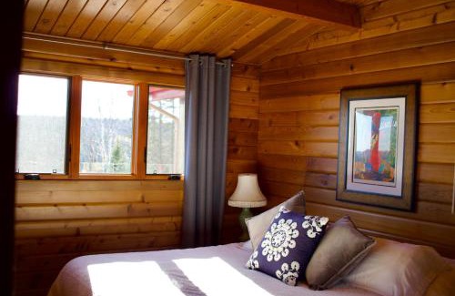 Sainte-Marguerite-du-Lac-Masson Cama Y Desayuno | Les Oursons Bed and Breakfast