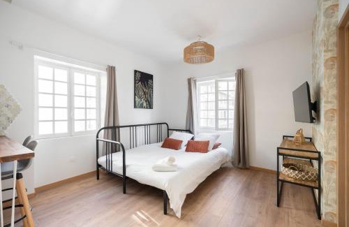 Opera Apartamento | Les Petits Pavillons Appartements Standing 1 chambre 4 pers Clim Vieux-Port