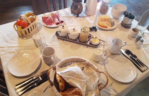 Saint-Eloy-la-Glaciere Cama Y Desayuno | Les Pierres Davélie