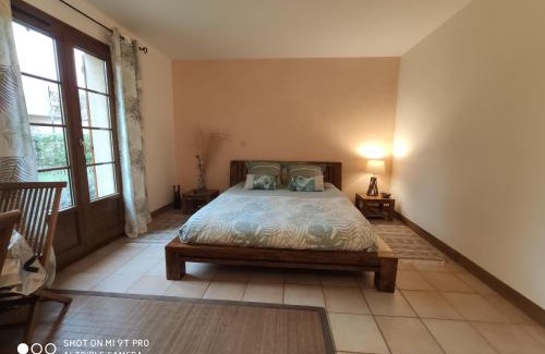 Rambouillet Cama Y Desayuno | Les Prunelliers