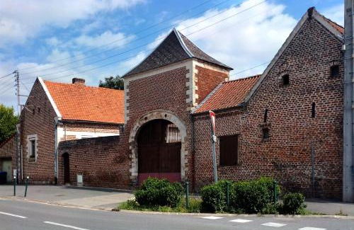 Haspres Casa | Les racines