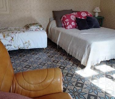 Haspres Casa | Les racines