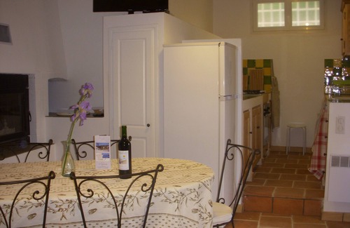 La Cadiere-d'Azur Casa | Hacienda “Les Raisins Bleus”, apartamento con piscina en un lugar ideal para relajarse en Caldière