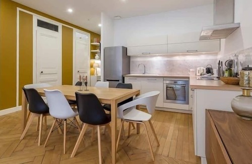 Carnot - Gailleton Apartamento | Les Remparts suite - Plein center - 75m2