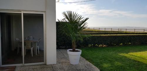 Saint-Georges-de-Didonne Apartamento | Les Rochers de Vallières, Appartement de 35 m2 avec 1 chambre, Terrasses, Jardin 140 m2, Vue panoramique face à l'Océan !