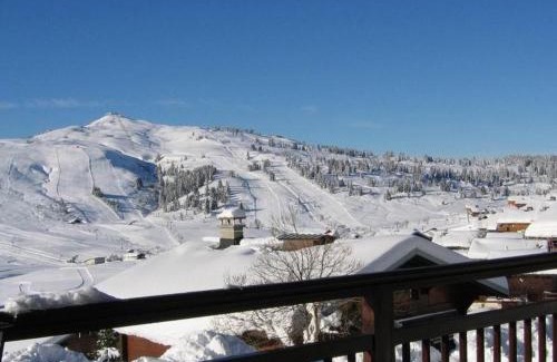 Les Saisies Apartamento | Les Saisies - Appartement 2 pièces cabine, 7 pers, terrasse, casier à skis, garage, plein sud - FR-1-293-260