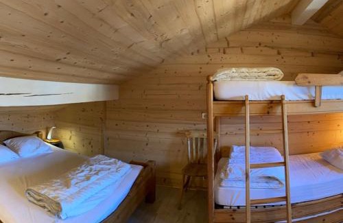 Les Saisies Apartamento | Les Saisies Hauteluce : beau 2 pièces rénové, 6 pers, TV, lave-vaisselle - FR-1-293-86