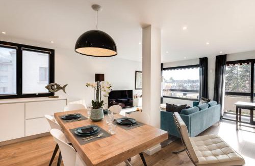 Annecy Apartamento | Les Sorbiers - Apartment 2 bedrooms top floor - parking & terrace