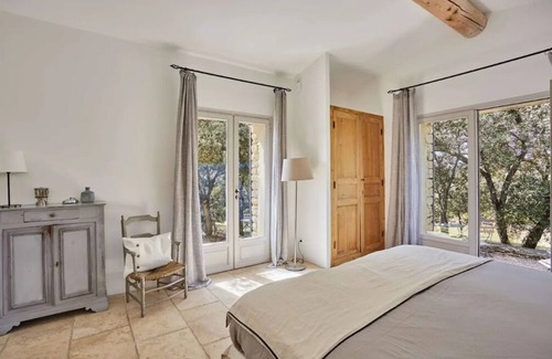Gordes Cama Y Desayuno | Les Terrasses de Gordes