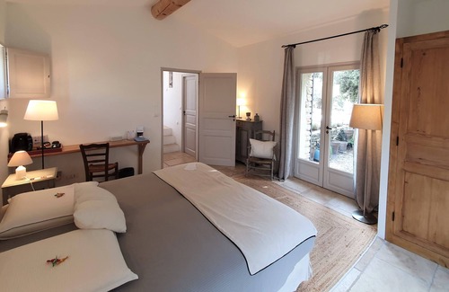 Gordes Cama Y Desayuno | Les Terrasses de Gordes