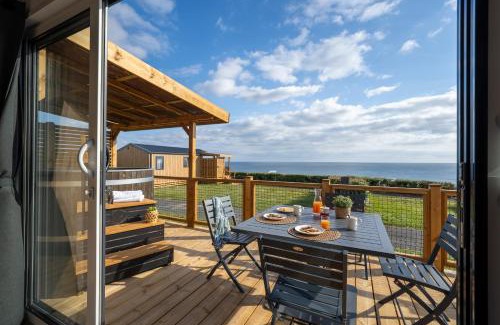 Plouhinec Otro | Les Terrasses de Kersiny - Hébergement avec SPA privatif vue mer