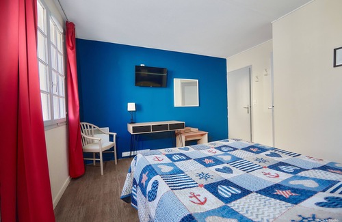 Rochefort-sur-Nenon Hotel | Les Tilleuls