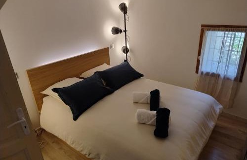 Eyguieres Casa | Les toits d'Eyguières
