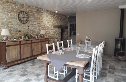 Chaucenne Casa | LES TROIS CHARMES