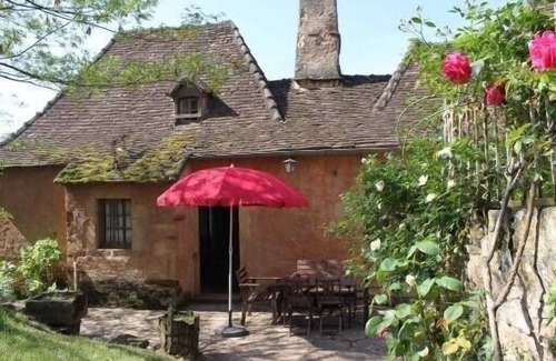Prudhomat Casa | Auténtica casa en el norte del Lot, Dordogne, a los pies del castillo de Valle
