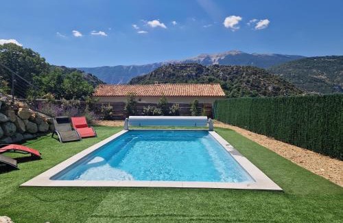Plaisians Casa | Les Villas Dorées - Villa Soleil face au Mont Ventoux