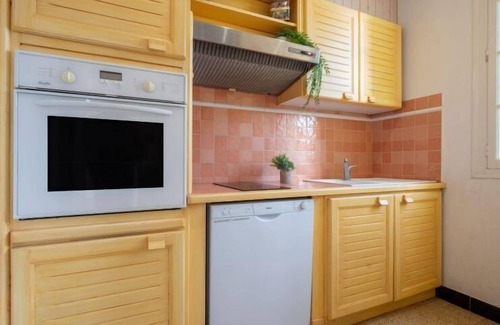 Le Grand Large Casa | Les violettes 2 by Interhome