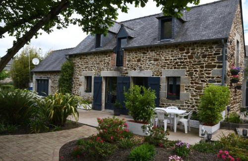 Lantic Casa | LES VOLETS BLEUS Binic