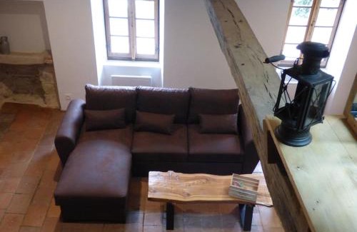 Aussac Casa | L’ESPRIT JANADE – GITE 4 A 6 PERSONNES.