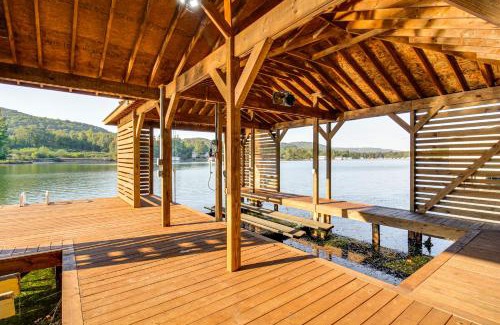 Groveoak Casa | Less Than 1 Mi to Boat Launch Home with Dock in Scottsboro