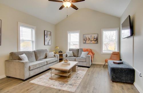 Oswego Casa | Less Than 1 Mi to Lake Ontario Oswego Group Retreat